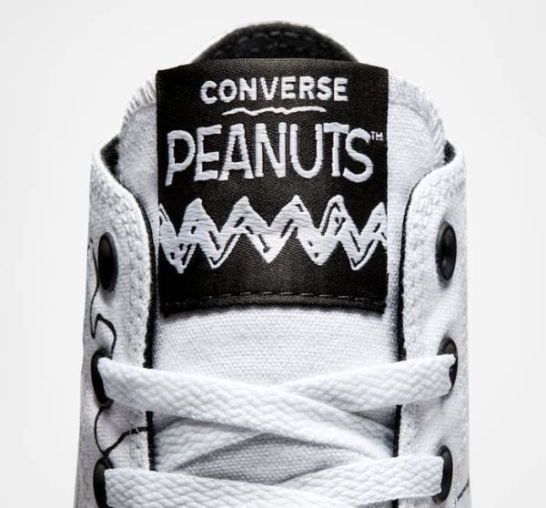 Converse Peanuts Chuck Taylor All Star Sneakers High Hvide Sort Rød | CV-326AIT